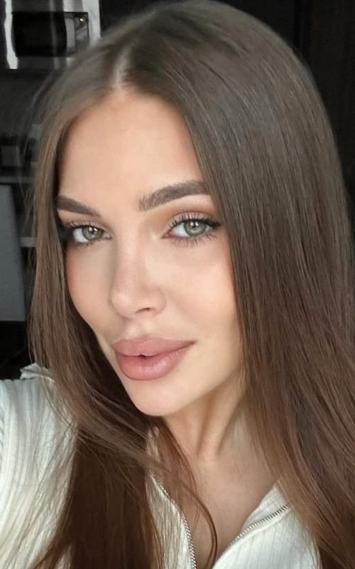 Verified Female dating profile in Aberdeen