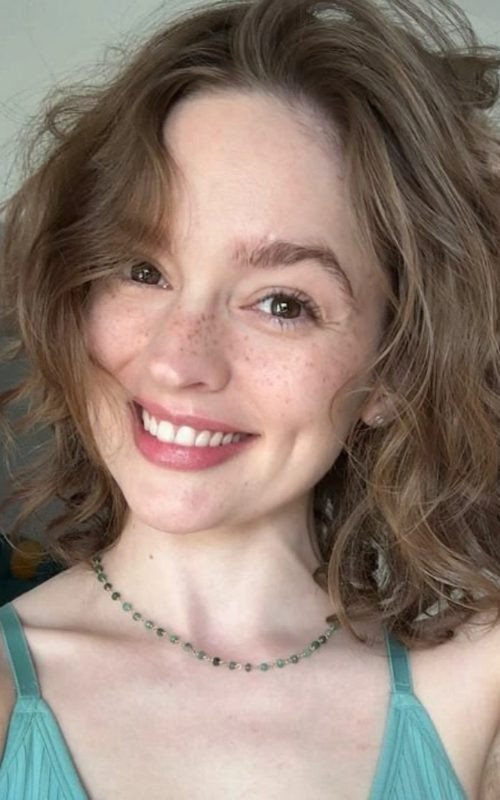 Verified Female dating profile in Beverly Hills