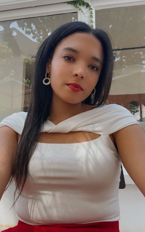Verified Female dating profile in Burlington